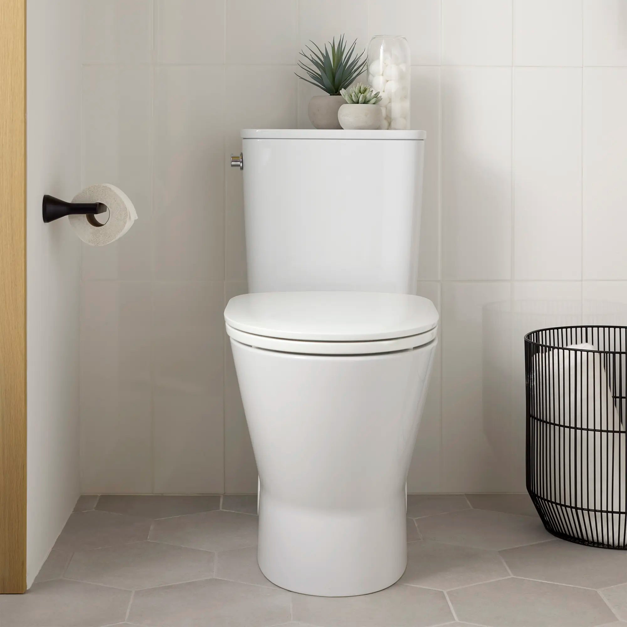 Portapapel Aspirations™ // NEGRO MATE // 231952_Aspirations_EnvironmentCloseUp_252AA899.020_7061230.243_0001_Nov2023_CDNwebp_700cf21d-1549-4081-8390-c80fbc4e2dba.webp