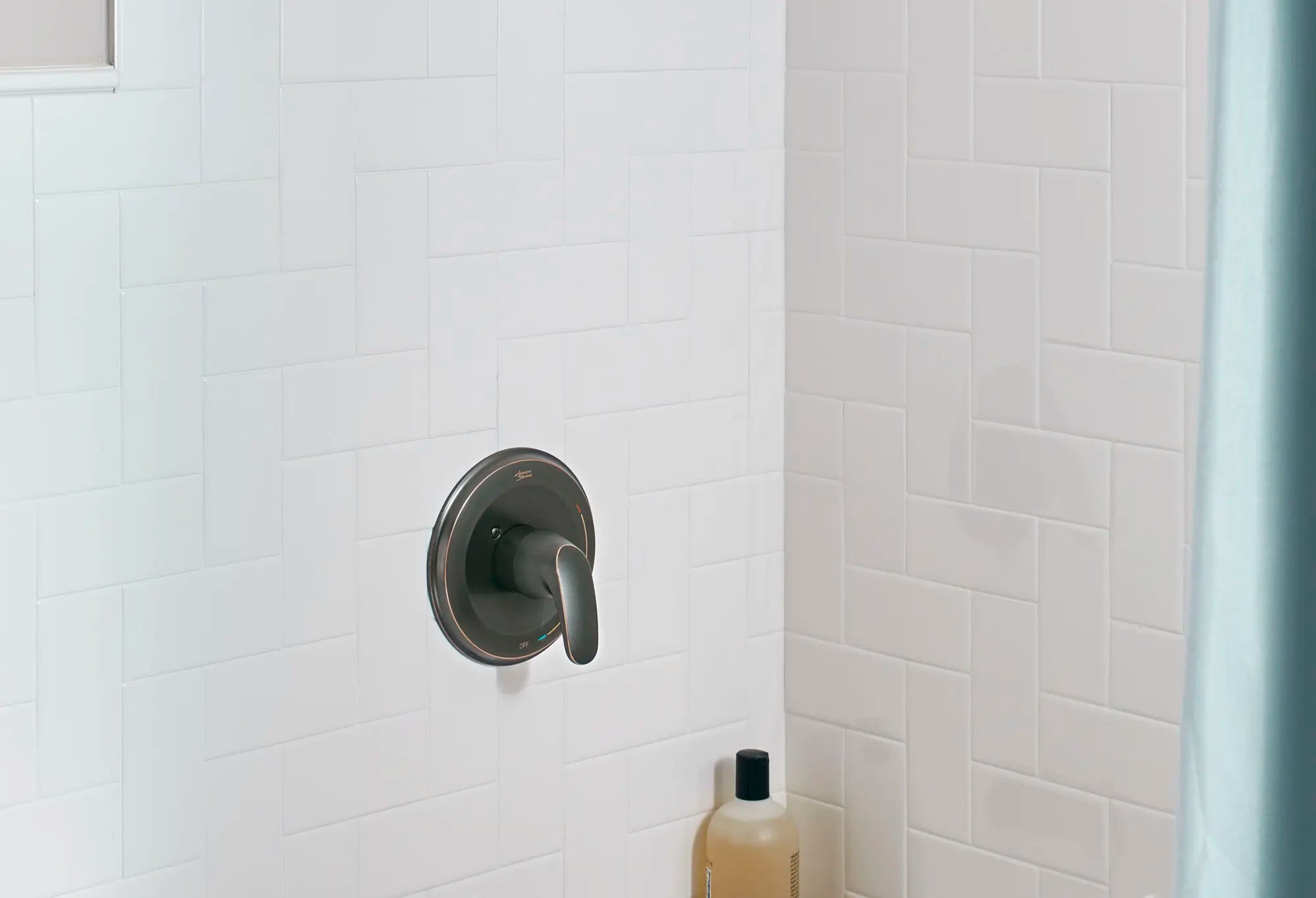 Monomando para regadera Colony® // VALVE ONLY / LEGACY BRONZE // 175588_B-TU075500278_1_CDNwebp.webp