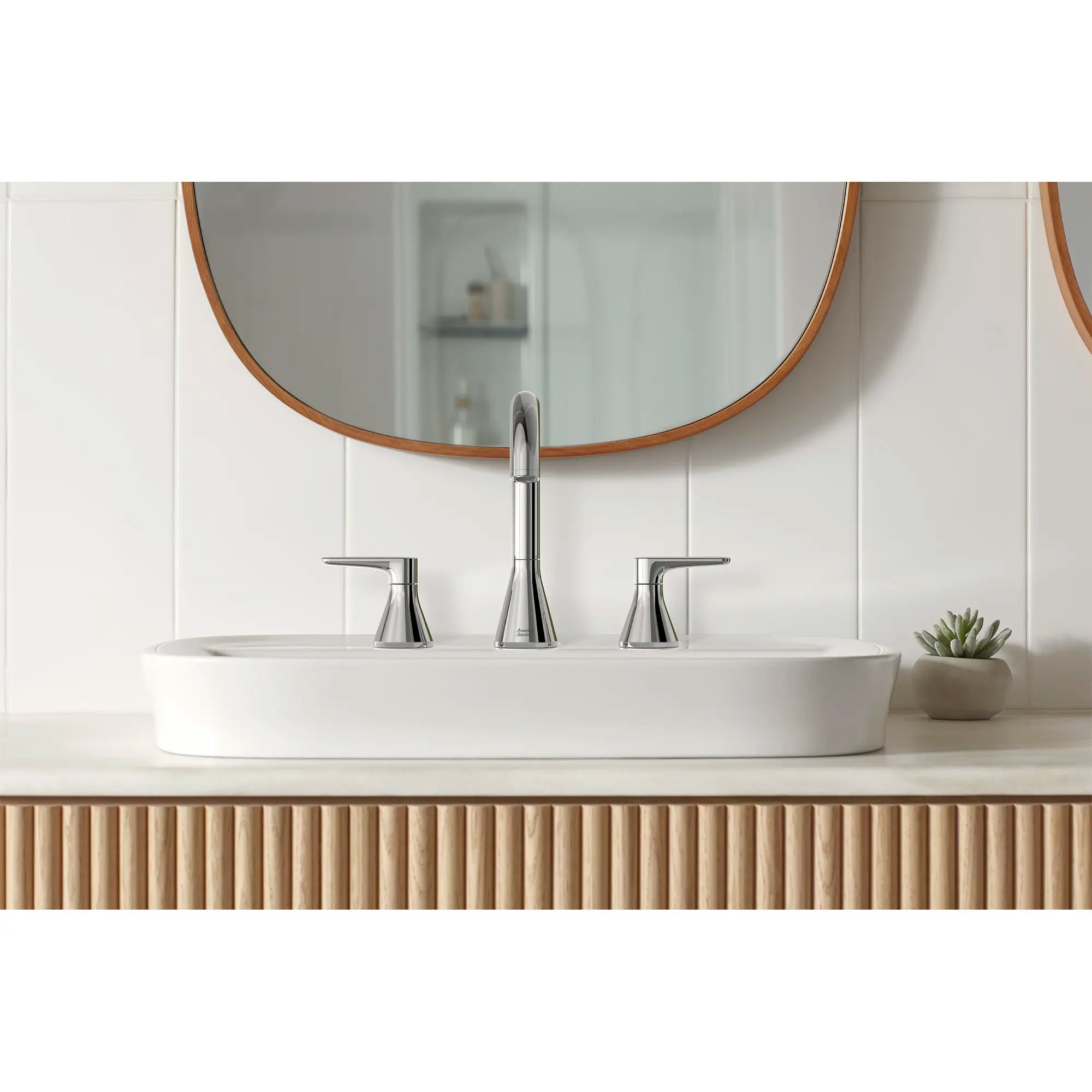 Duomando para lavabo Aspirations™ // CROMO // 233883_Aspirations_EnvironmentCloseUp_7061801.002_1642008.020_0003_Nov2023_CDNwebp.webp