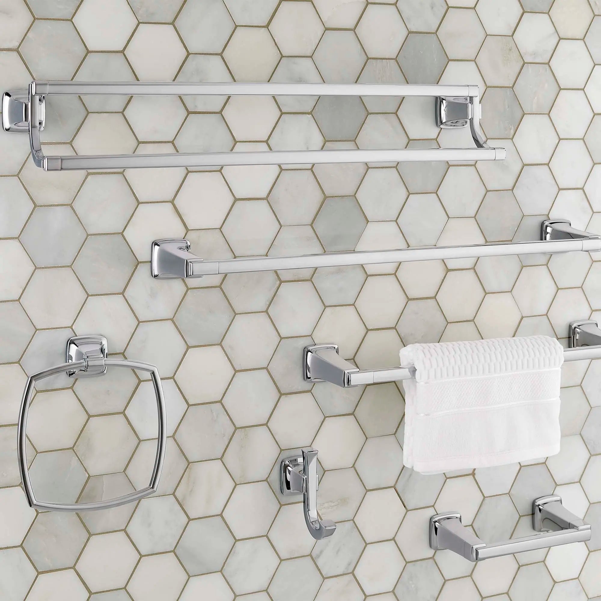 Toallero de barra Townsend® de 610 mm // 24 IN / CROMO // 77700_B-7353024.002_CDNwebp.webp