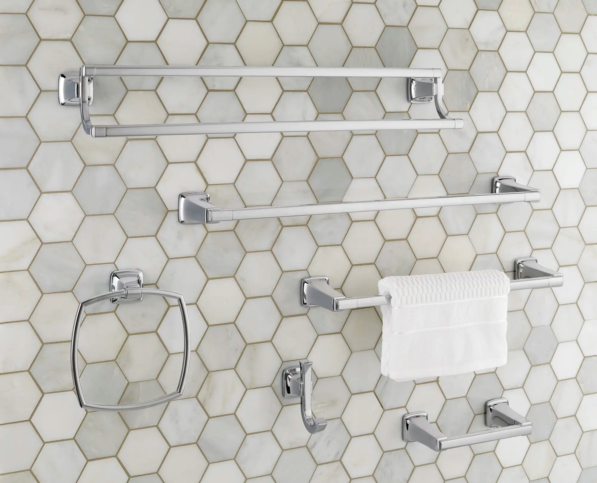 Toallero de barra doble Townsend® de 610 mm // POLISHED CHROME // 77806_B-7353224.002_CDNwebp.webp