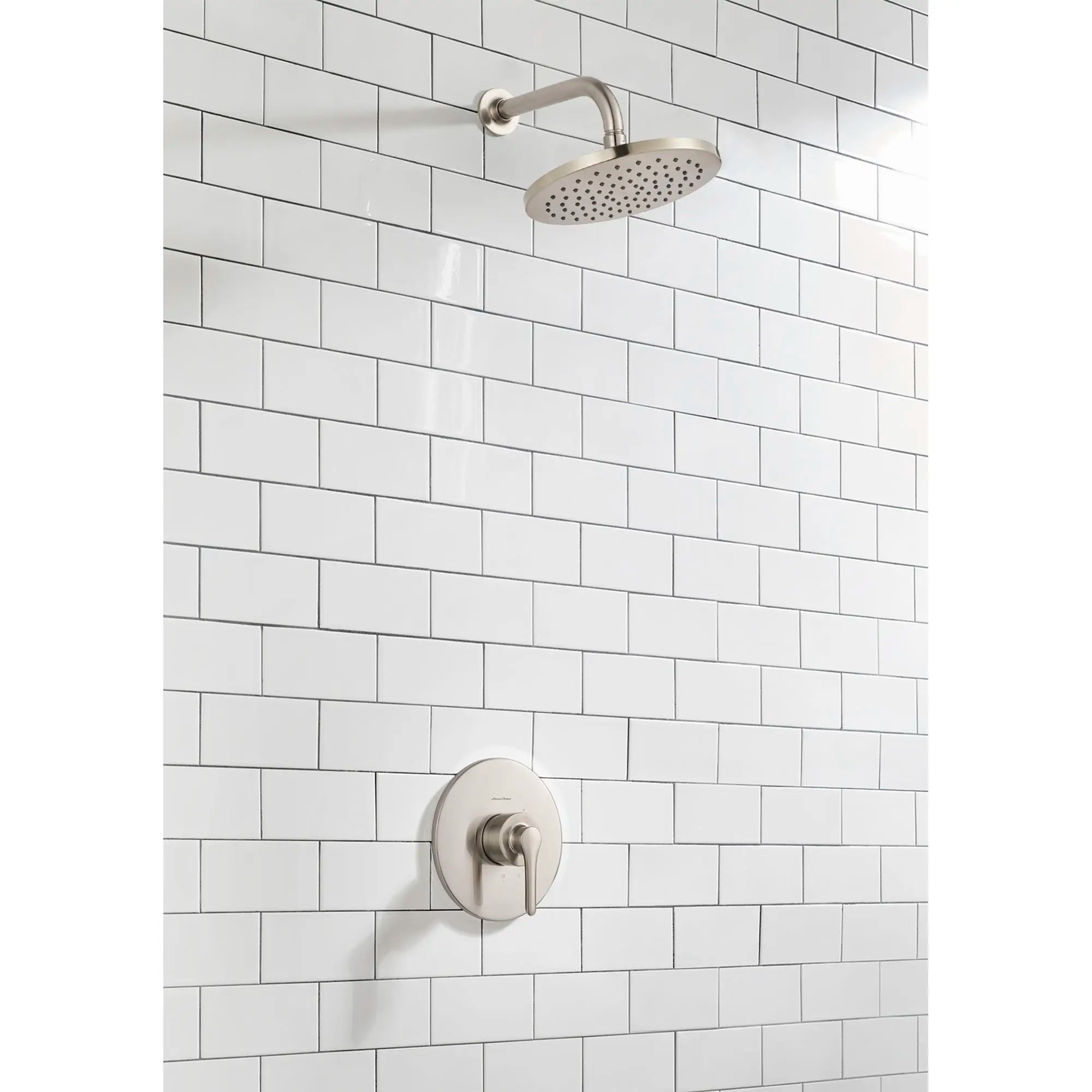 Regadera Studio S // 1.8 GPM / BRUSHED NICKEL // 87966_B-TU105501295_1660527295_1660528295_CDNwebp.webp